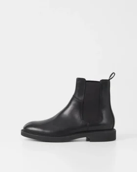 Alex M Boots