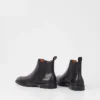 Andrew Boots