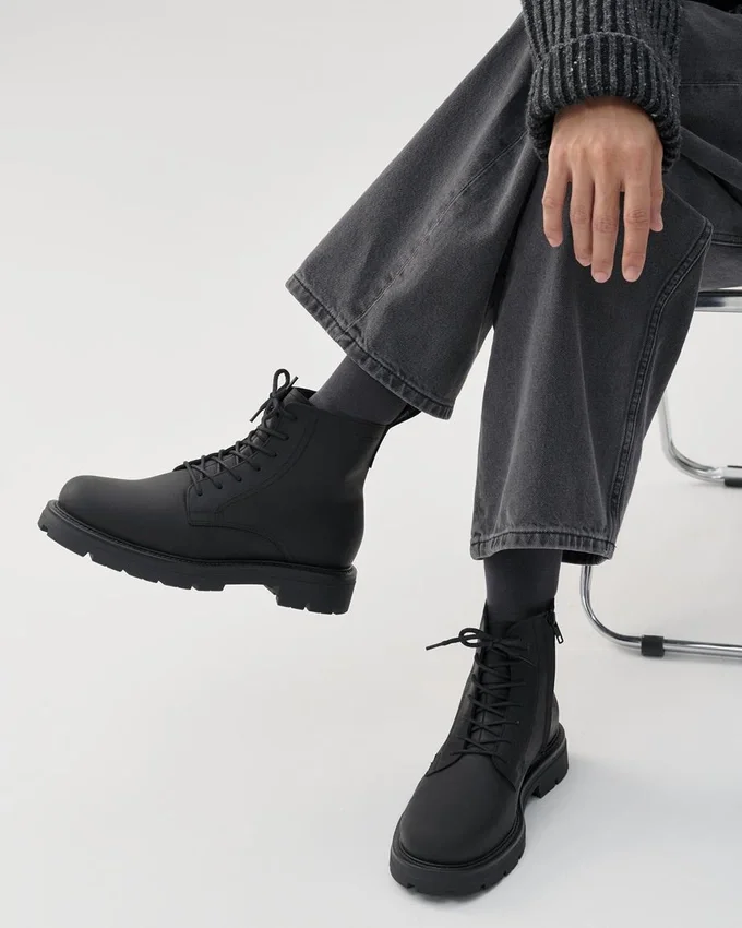Cameron Boots