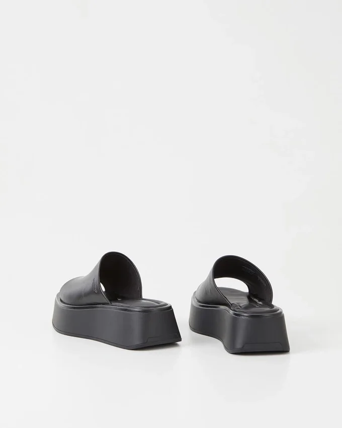Courtney Sandals