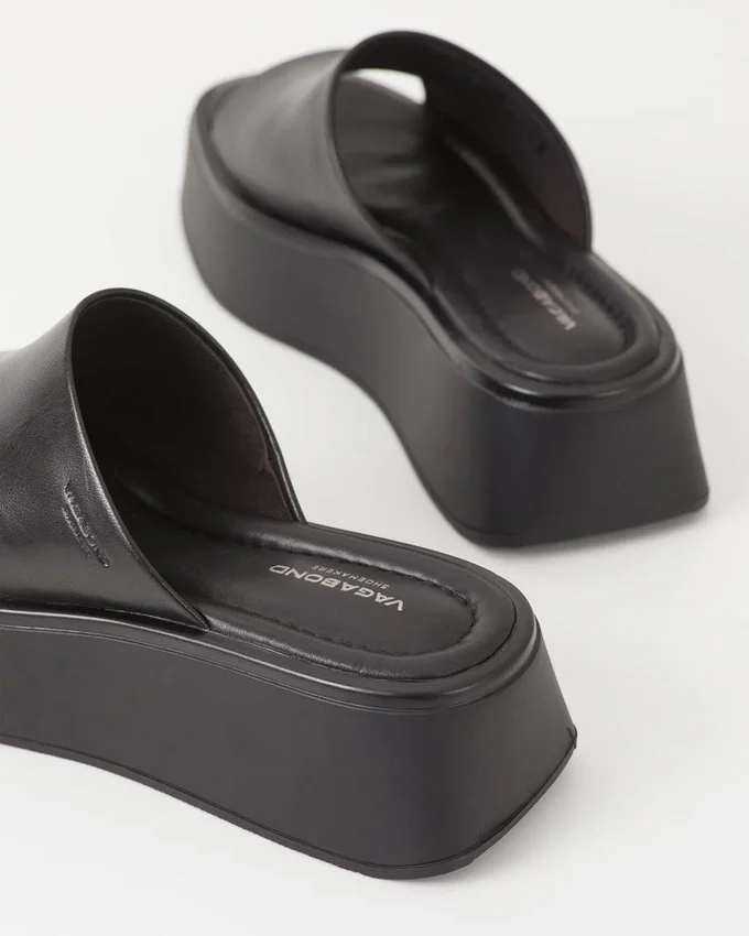 Courtney Sandals