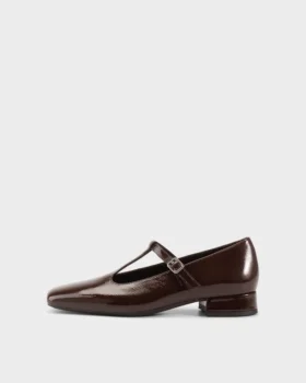 Debbi Pumps