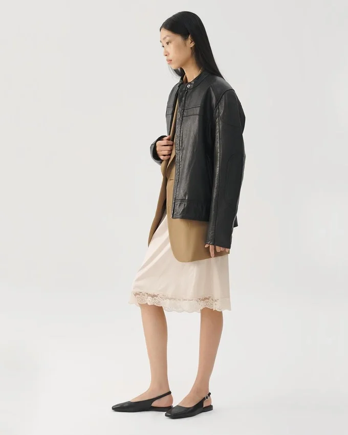 Delia Ballet Flats