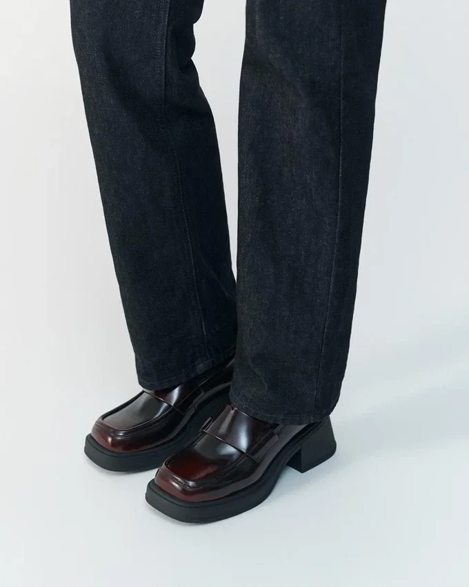 Dorah Loafers