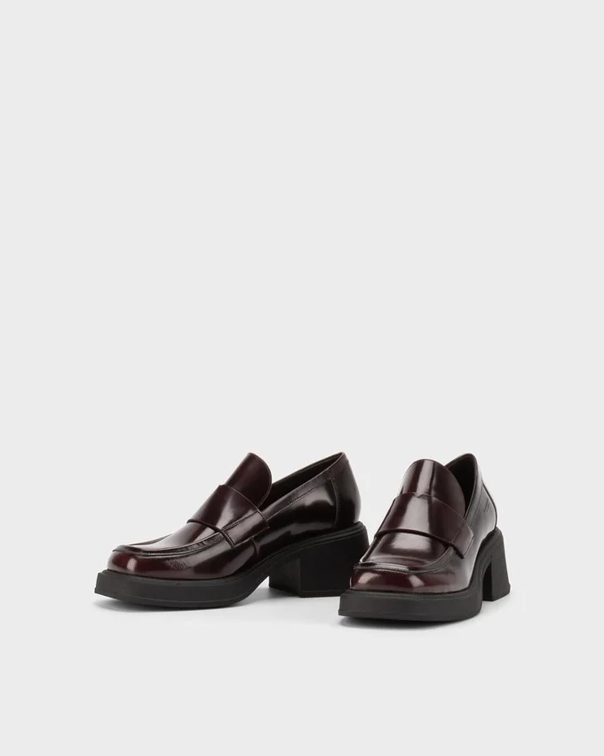 Dorah Loafers