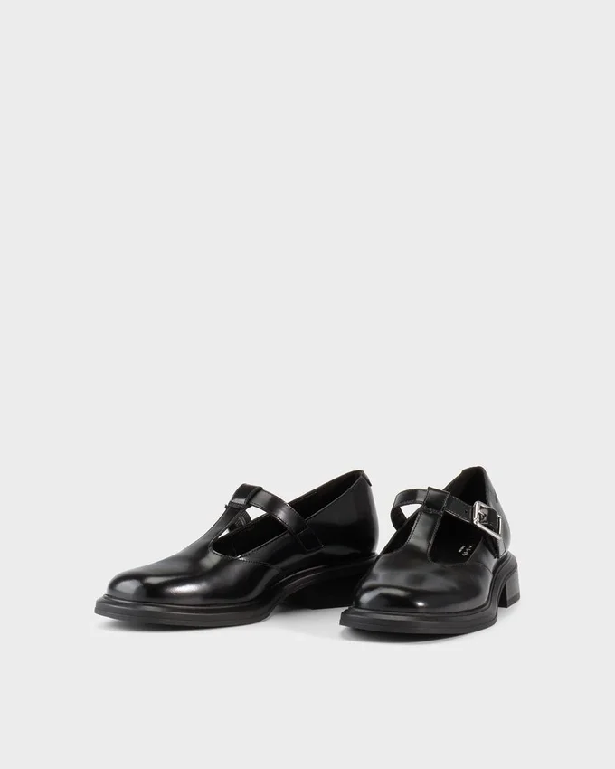 Ellis Shoes