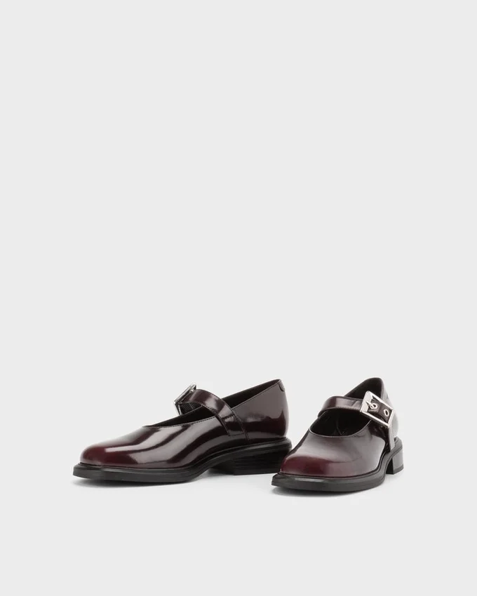 Ellis Shoes