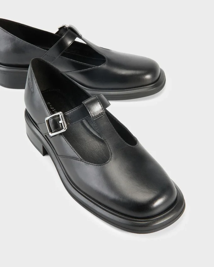 Ellis Shoes