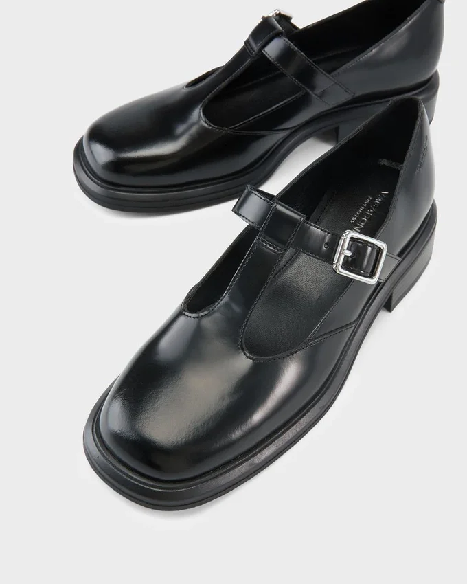 Ellis Shoes