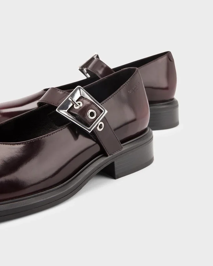 Ellis Shoes