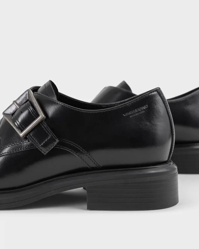Ellis Shoes