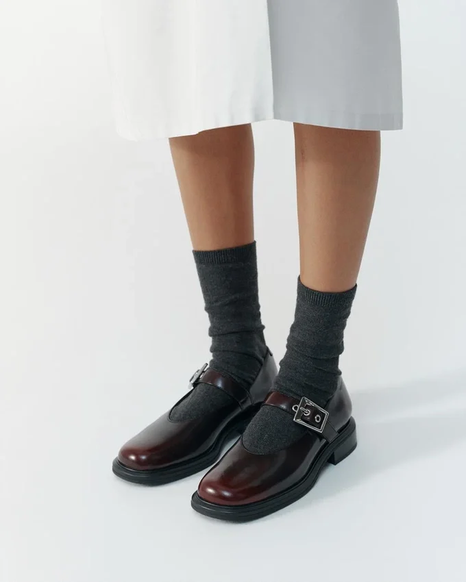 Ellis Shoes