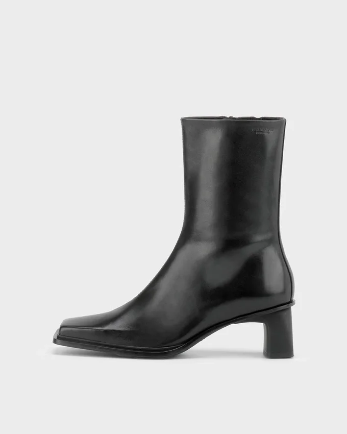 Elvina Ankle Boots