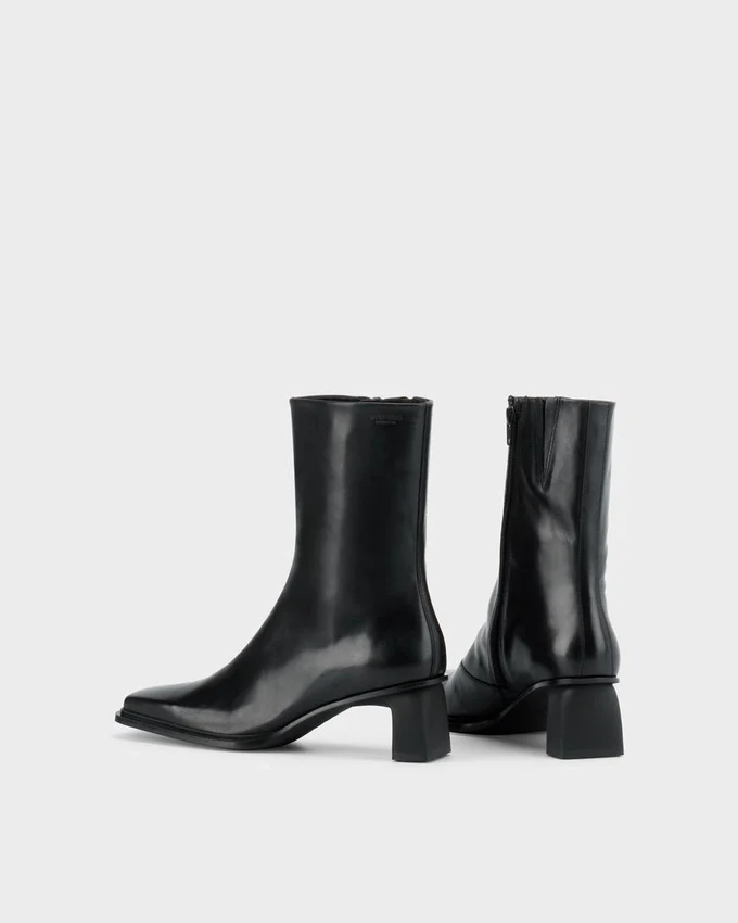 Elvina Ankle Boots