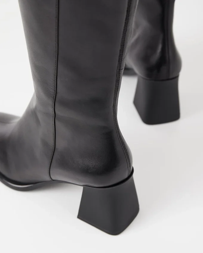 Hedda Tall Boots