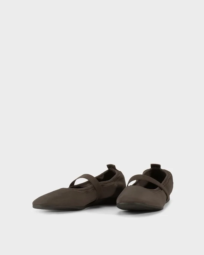 Hillary Ballet Flats