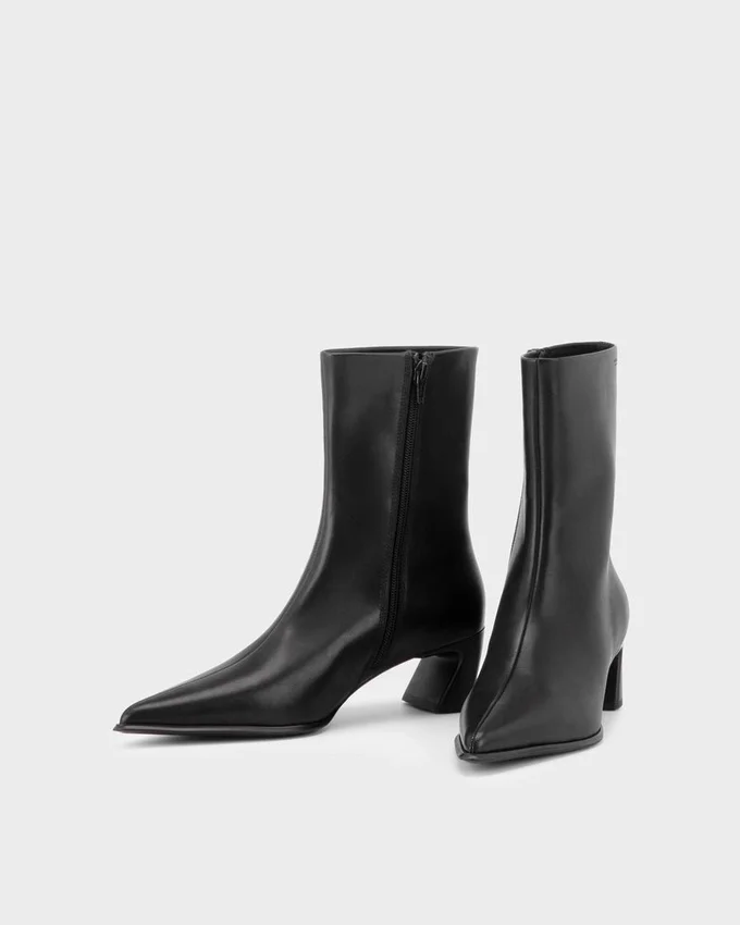 Ilona Ankle Boots