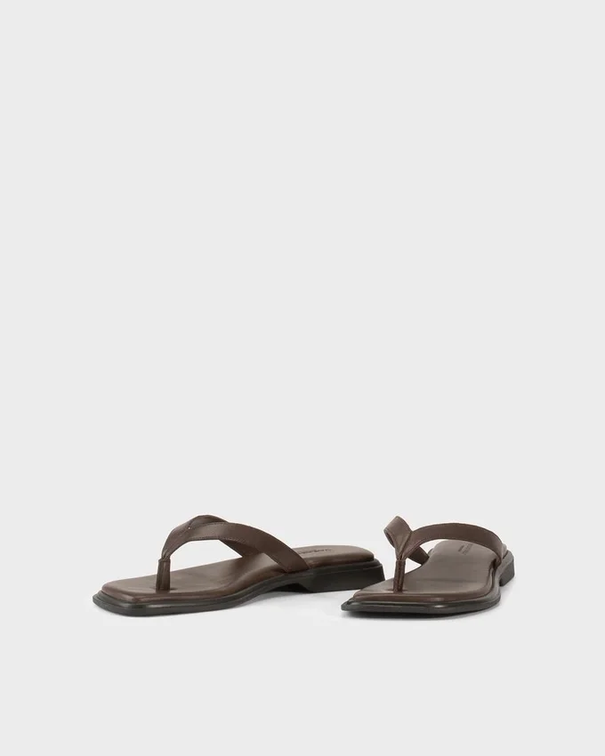 Izzy Sandals