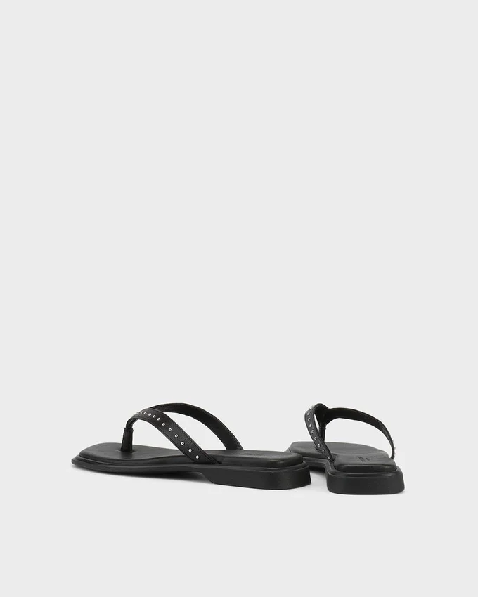 Izzy Sandals