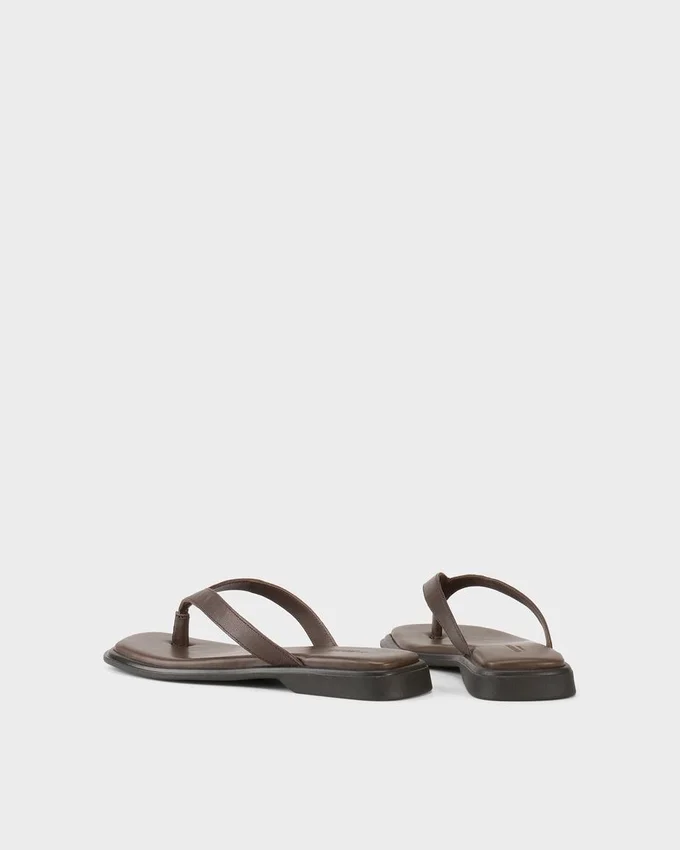 Izzy Sandals