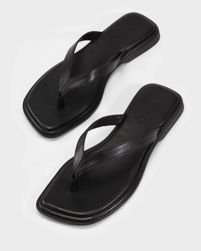Izzy Sandals