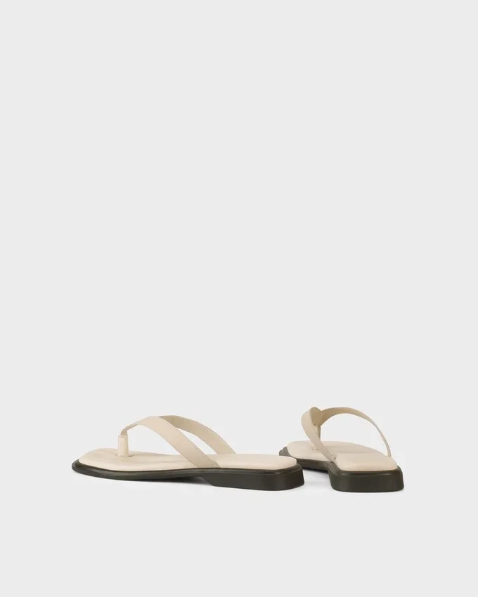 Izzy Sandals