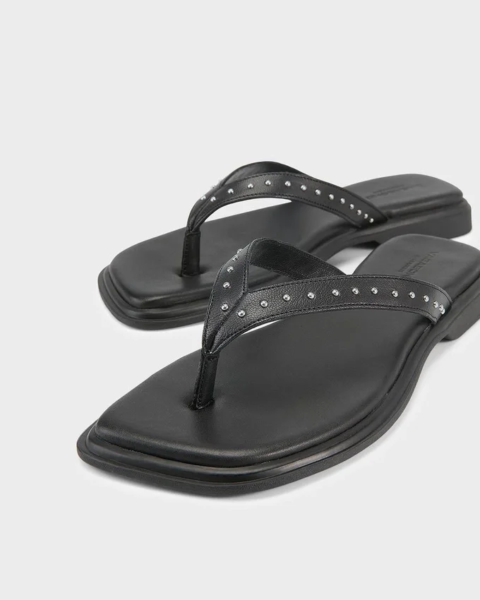 Izzy Sandals