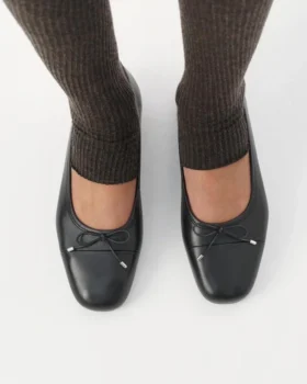Jolin Ballet Flats