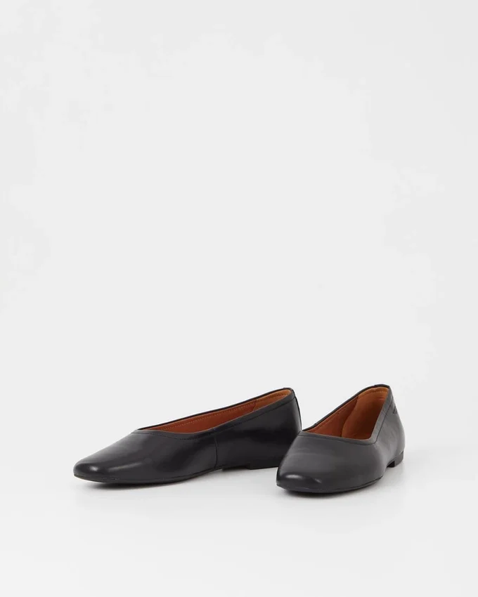 Jolin Ballet Flats