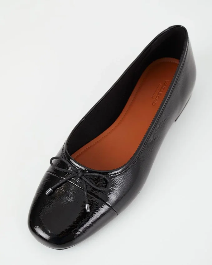Jolin Ballet Flats