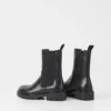 Kenova Chelsea Boots
