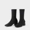 Livia Boots