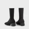 Livia Boots
