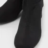 Livia Boots