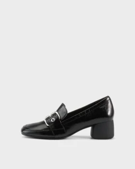 Livia Loafers