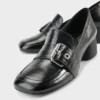 Livia Loafers