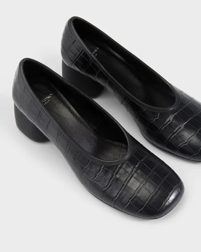 Livia Pumps