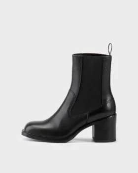 Meryl Boots
