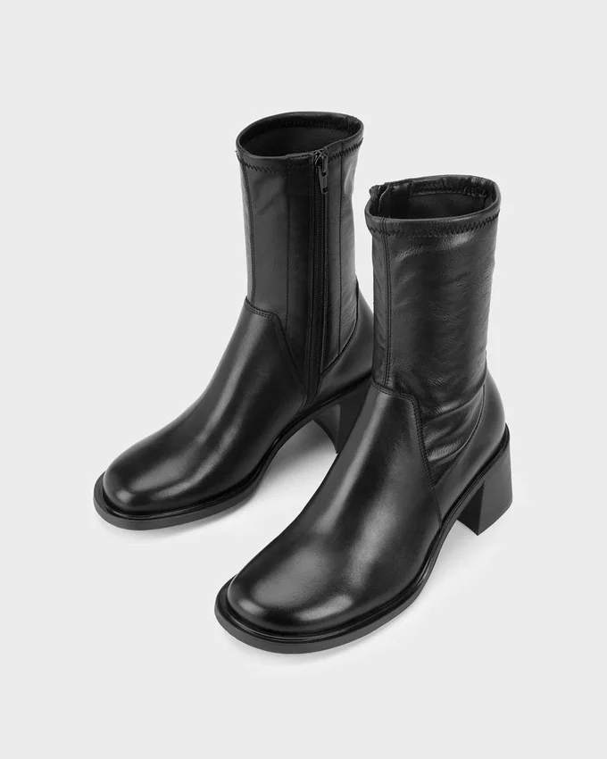 Vega Ankle Boots