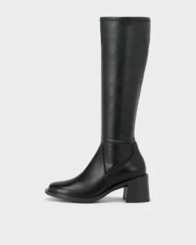 Vega Boots