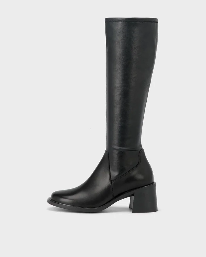 Vega Boots