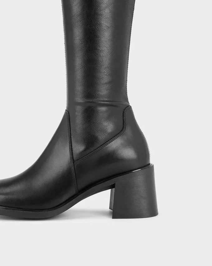 Vega Boots